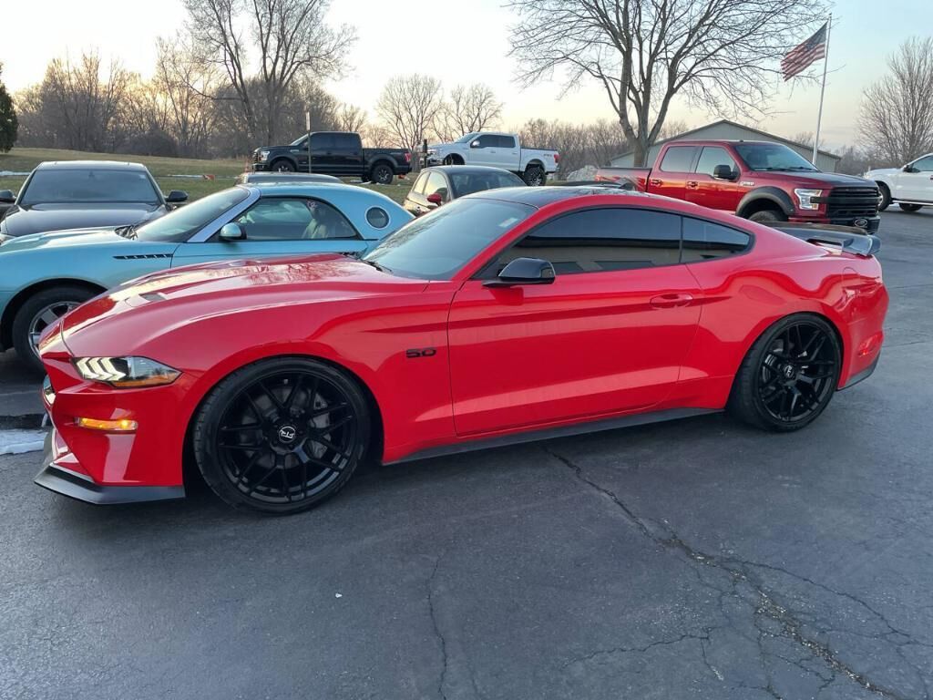 2021 FORD Mustang