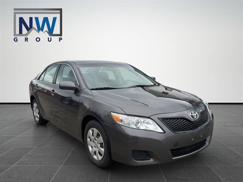 2010 TOYOTA Camry