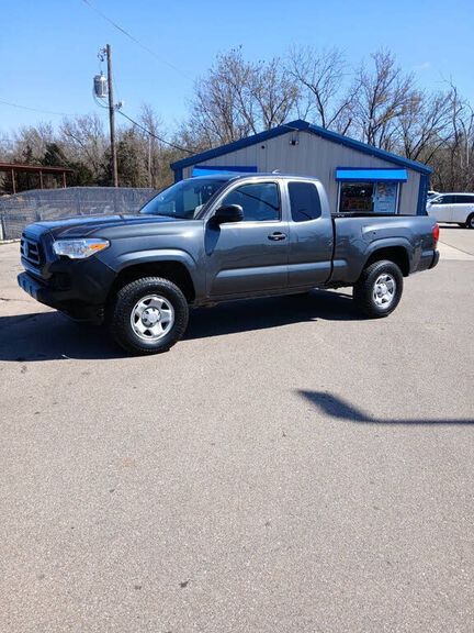 2021 TOYOTA Tacoma