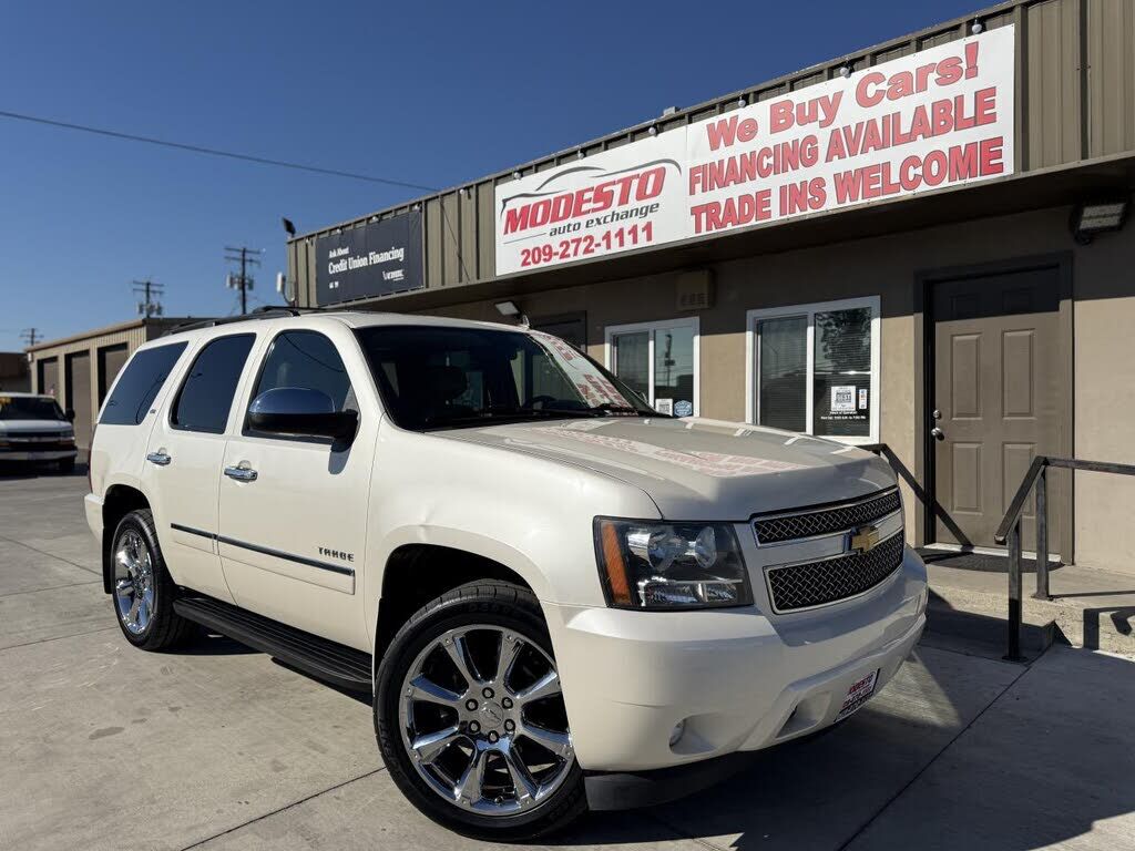 2013 CHEVROLET Tahoe