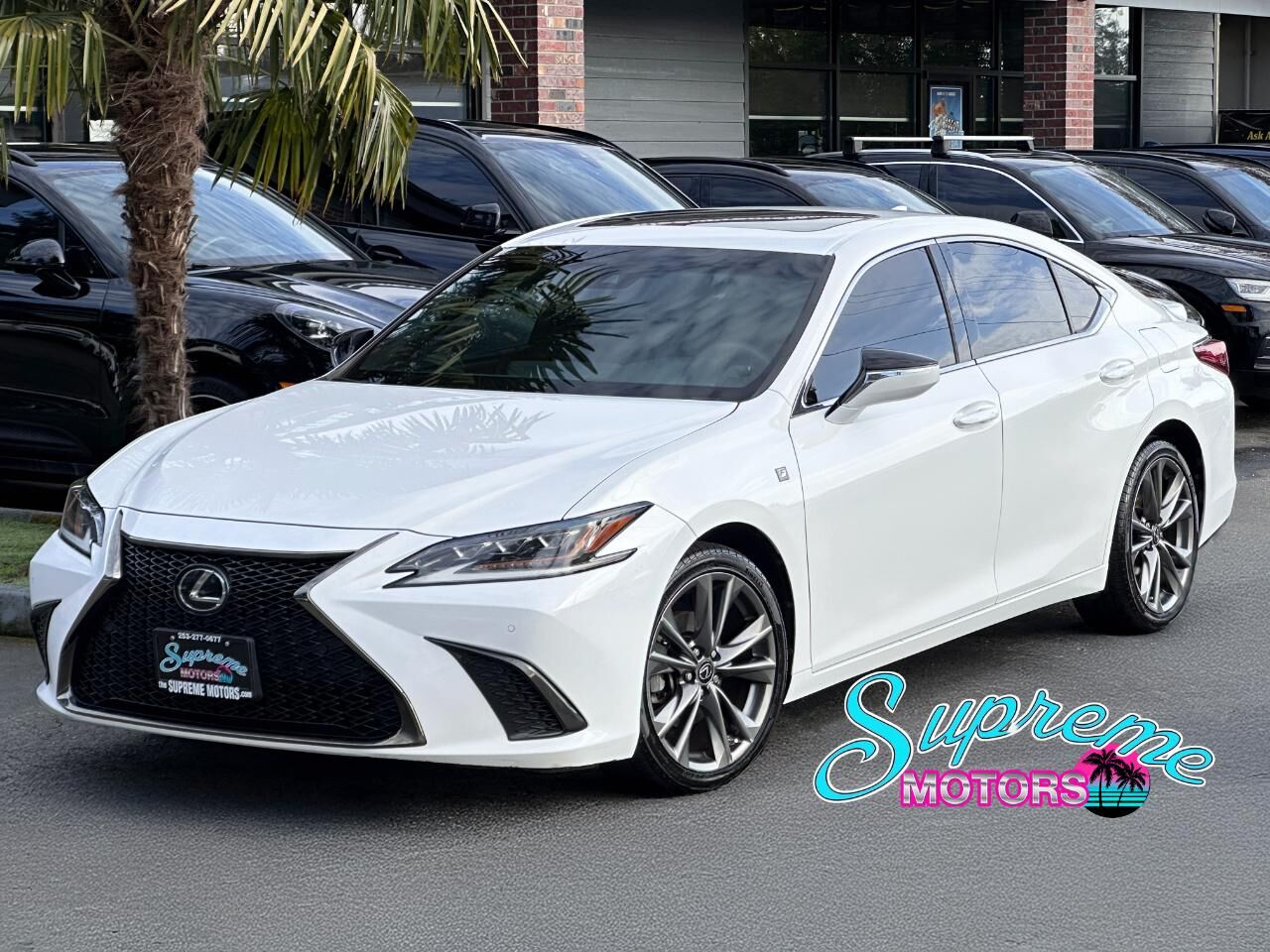 2019 LEXUS ES