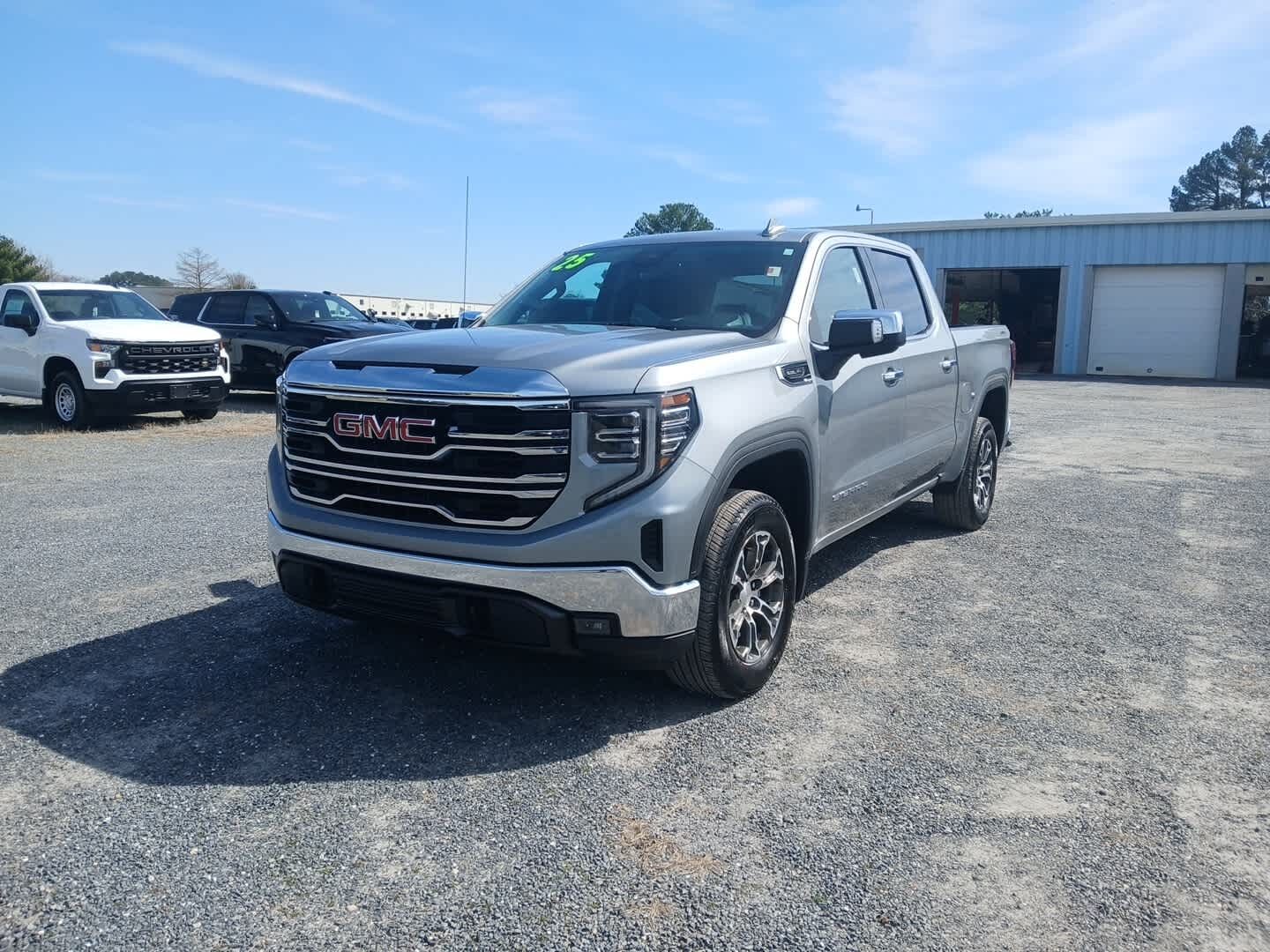 2025 GMC Sierra