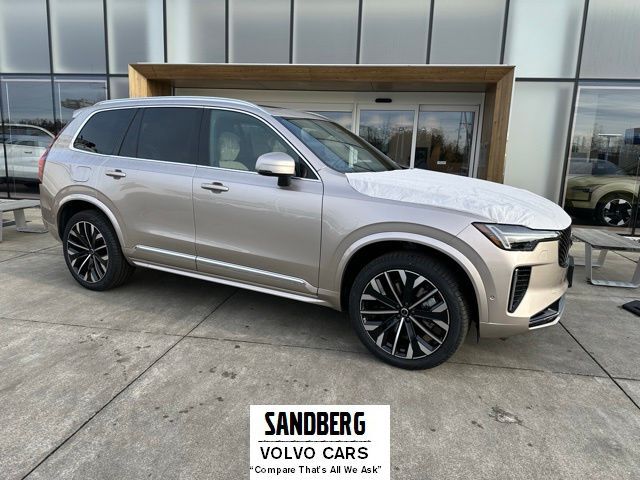 2026 VOLVO XC90