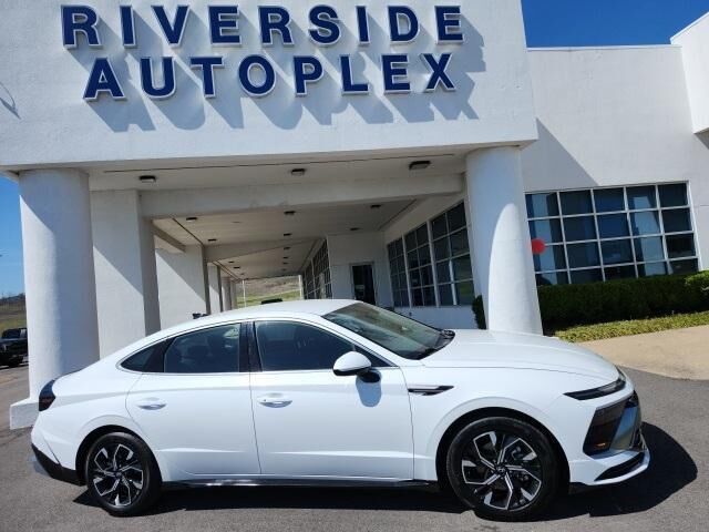 2025 HYUNDAI Sonata