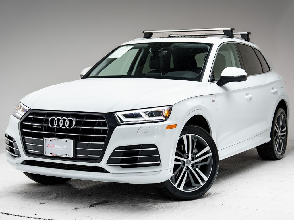 2020 AUDI Q5 e