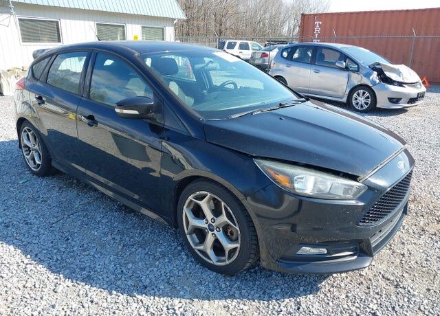 2016 FORD Focus