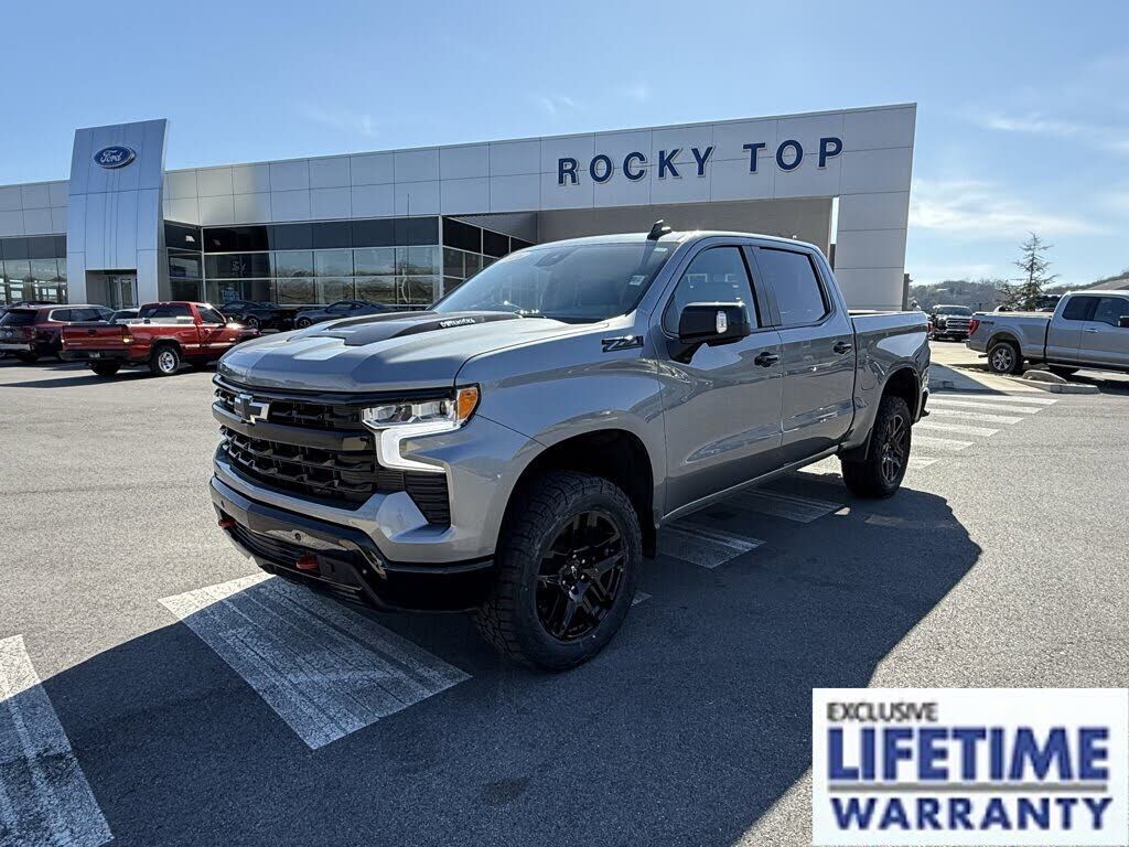 2024 CHEVROLET Silverado