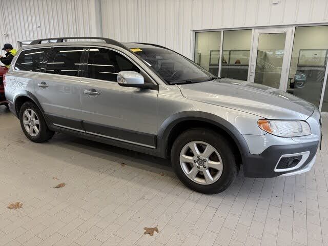 2011 VOLVO XC70