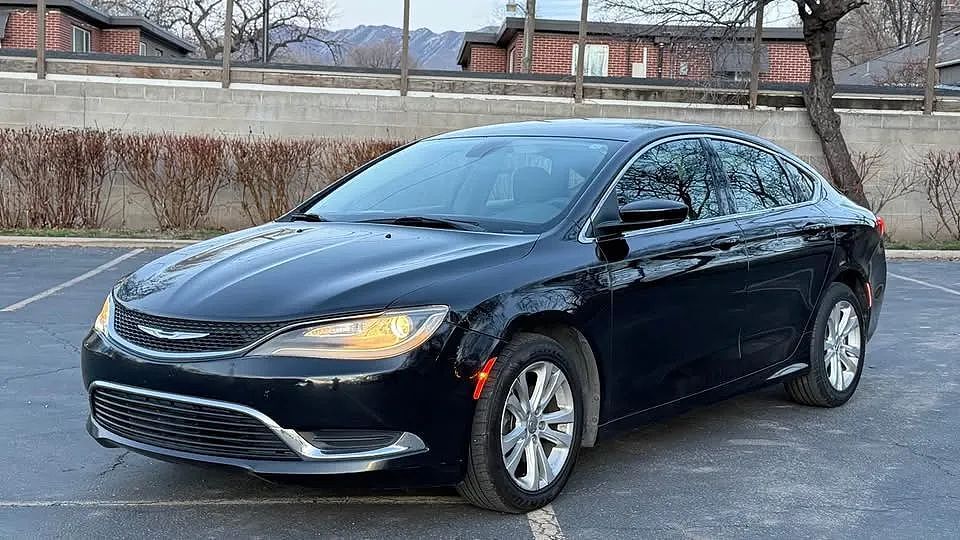 2015 CHRYSLER 200