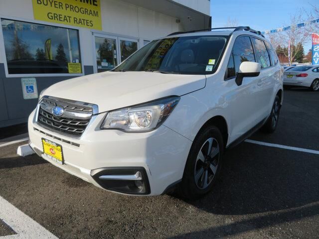 2017 SUBARU Forester