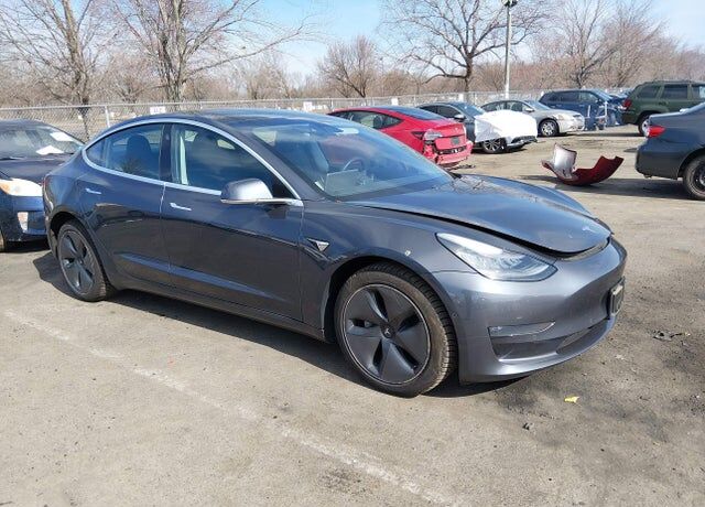 2020 TESLA Model 3