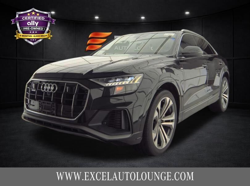 2021 AUDI Q8