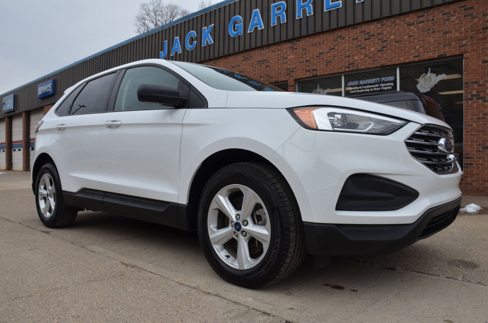 2022 FORD Edge