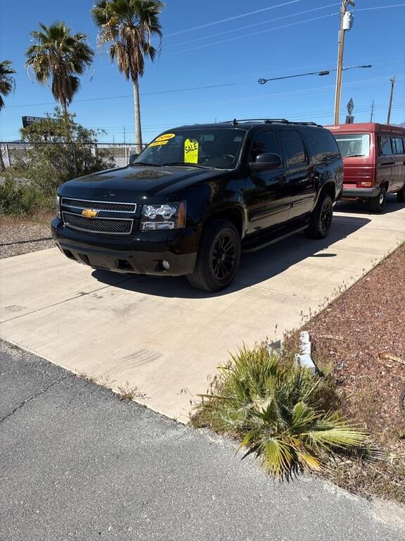 2014 CHEVROLET Suburban