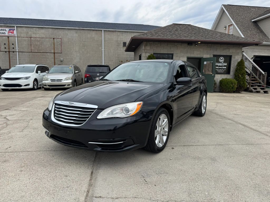 2012 CHRYSLER 200
