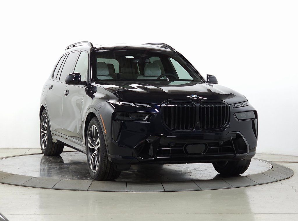 2026 BMW X7