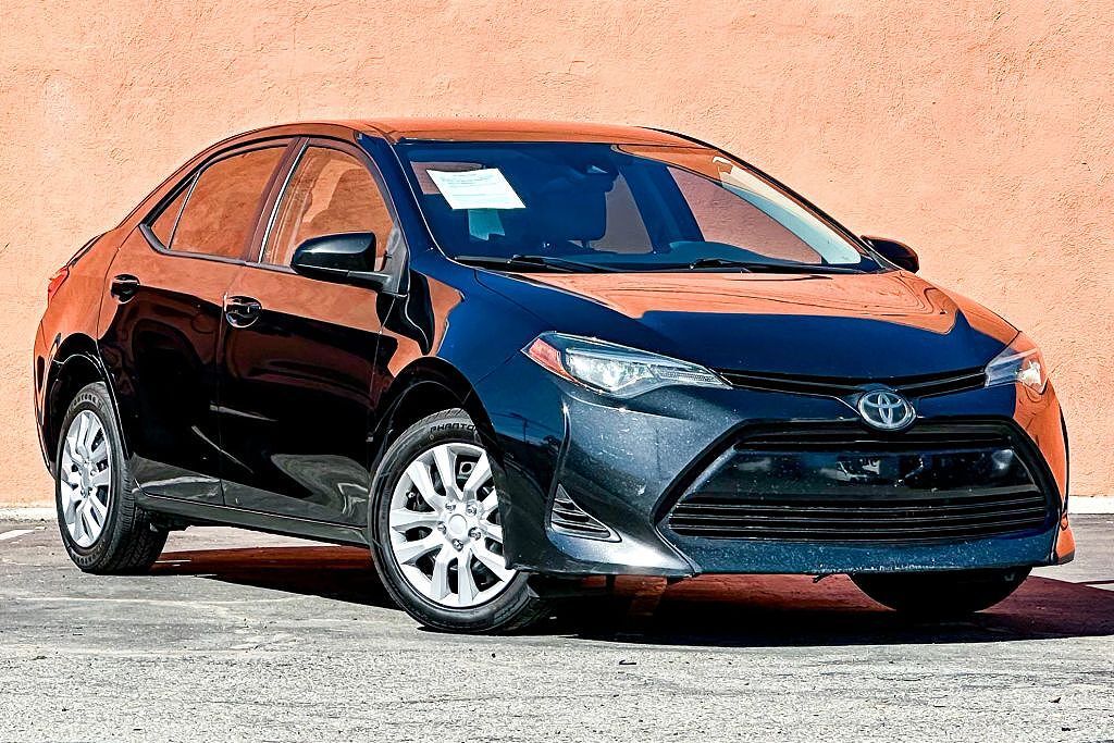 2019 TOYOTA Corolla