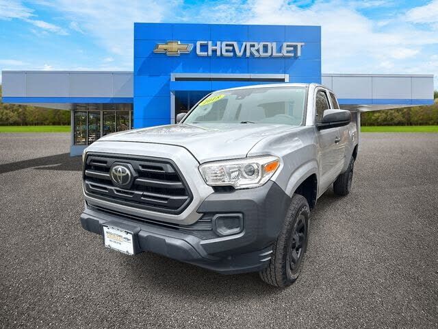 2018 TOYOTA Tacoma