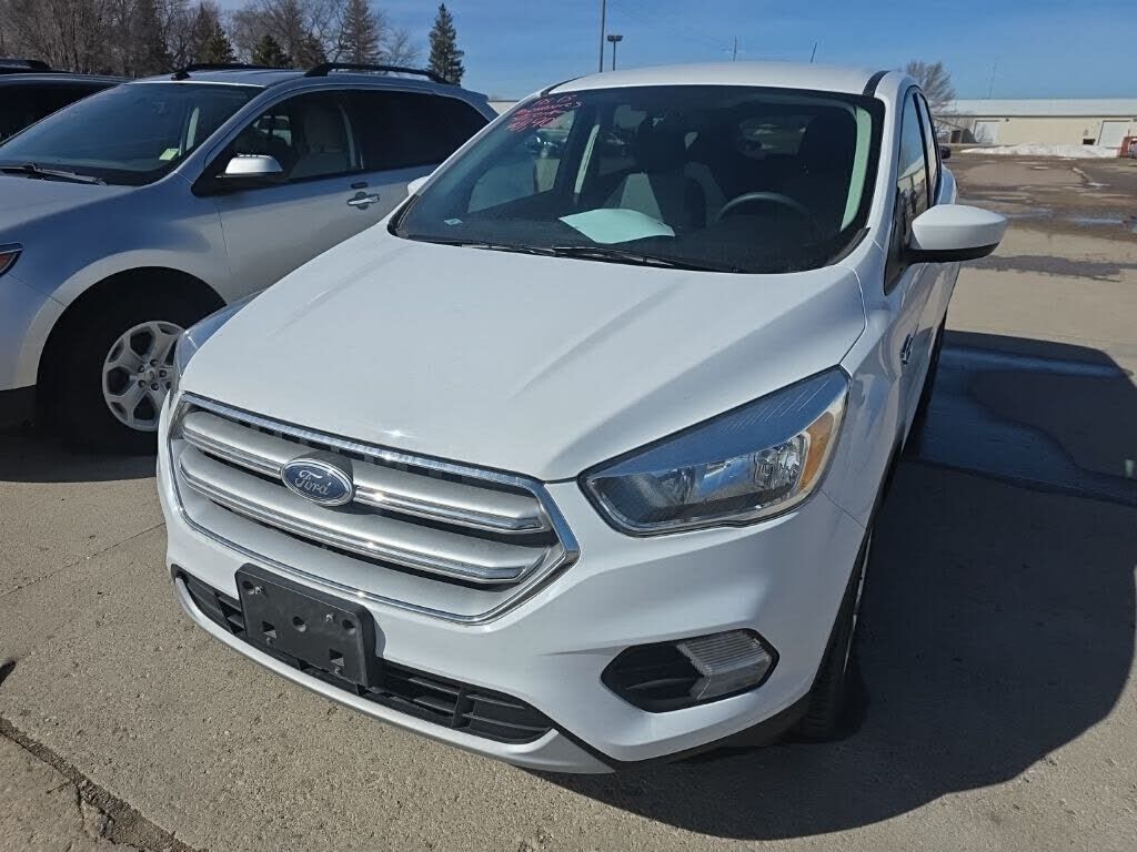 2017 FORD Escape