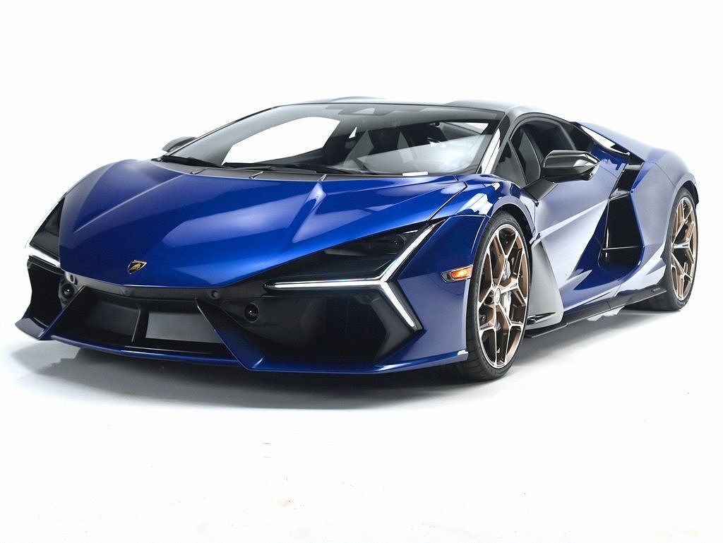 2026 LAMBORGHINI Revuelto