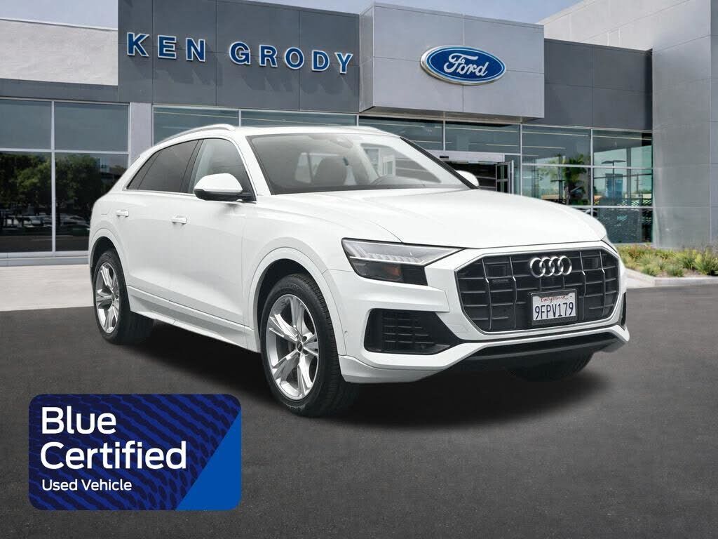 2023 AUDI Q8