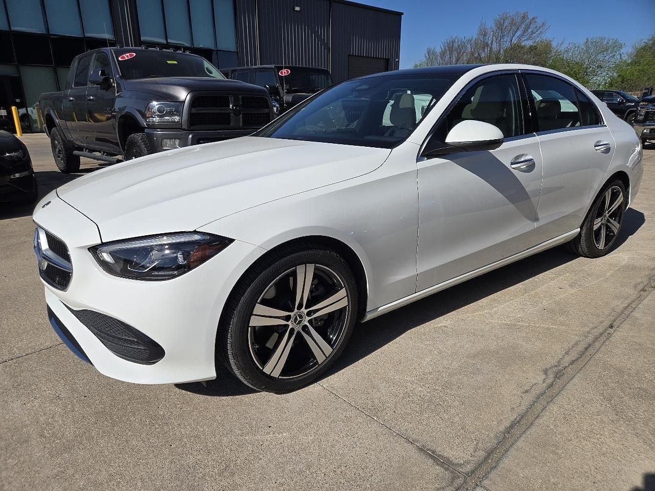 2022 MERCEDES-BENZ C-Class