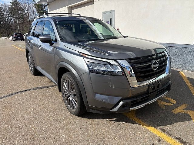2023 NISSAN Pathfinder