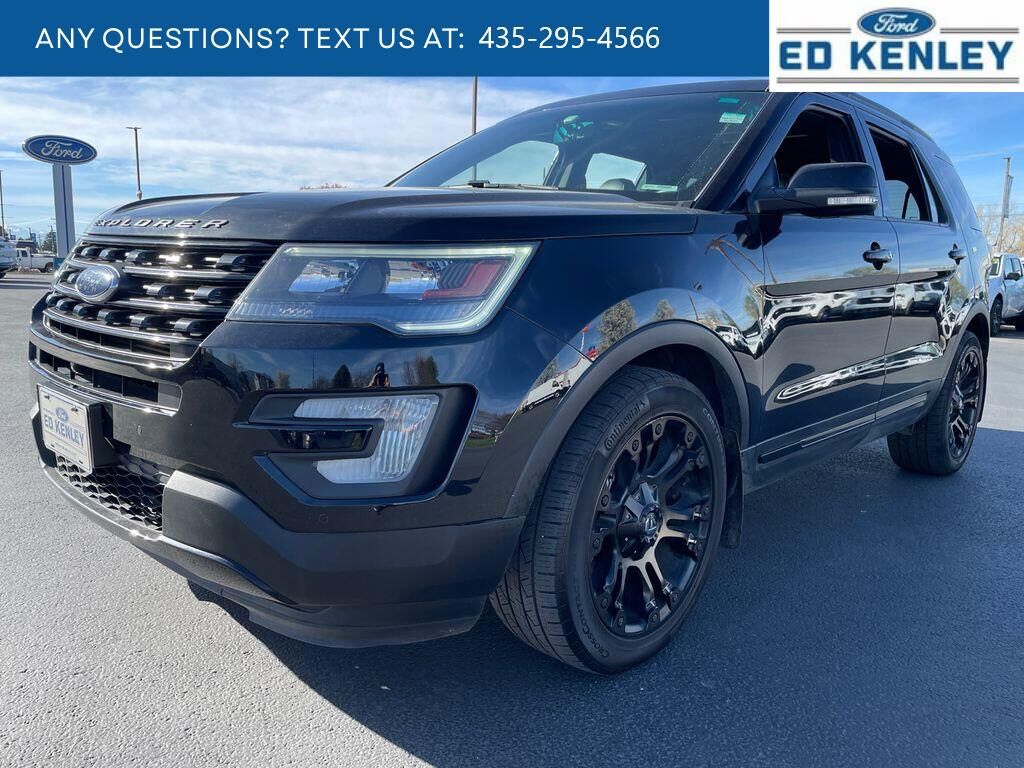 2017 FORD Explorer