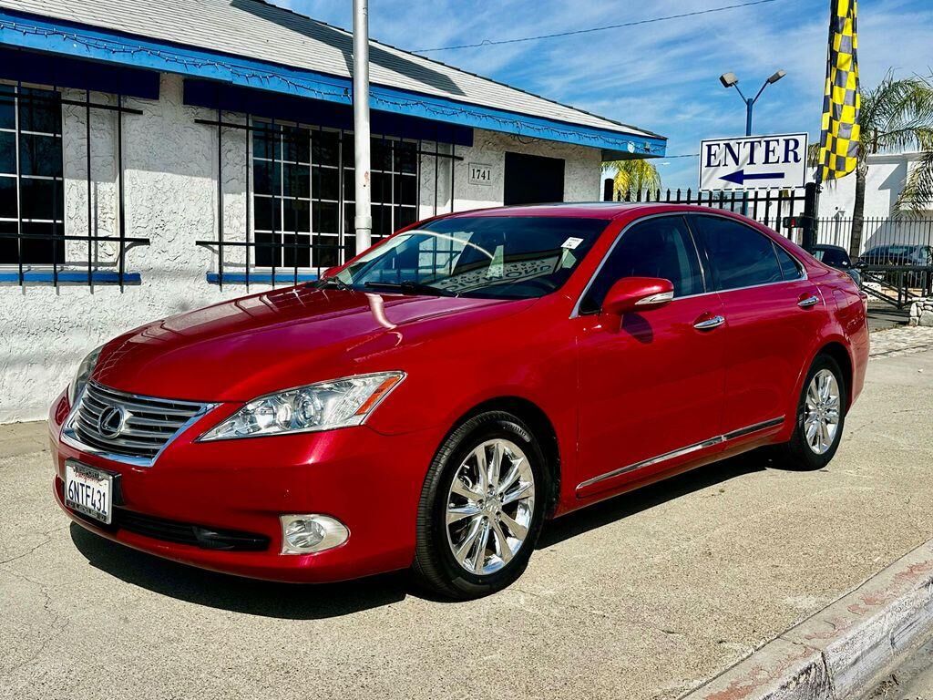 2011 LEXUS ES