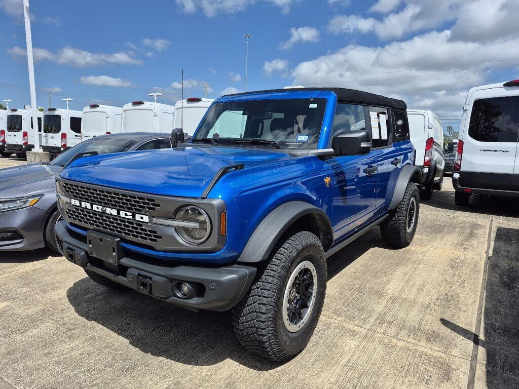 2023 FORD Bronco