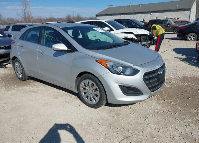 2017 HYUNDAI Elantra GT