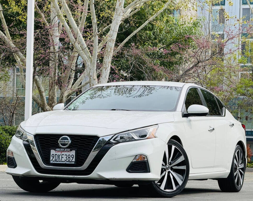 2020 NISSAN Altima