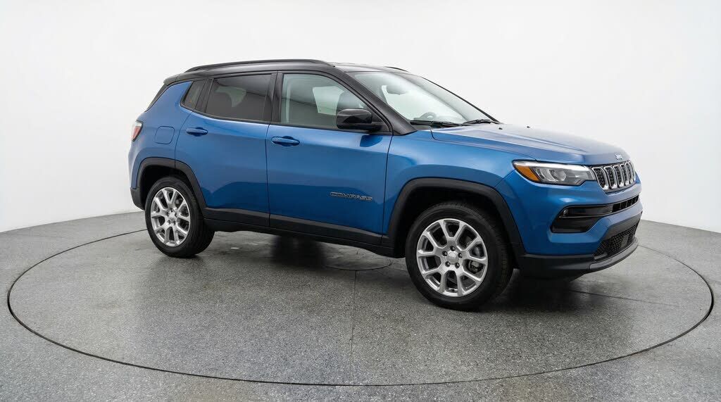 2025 JEEP Compass