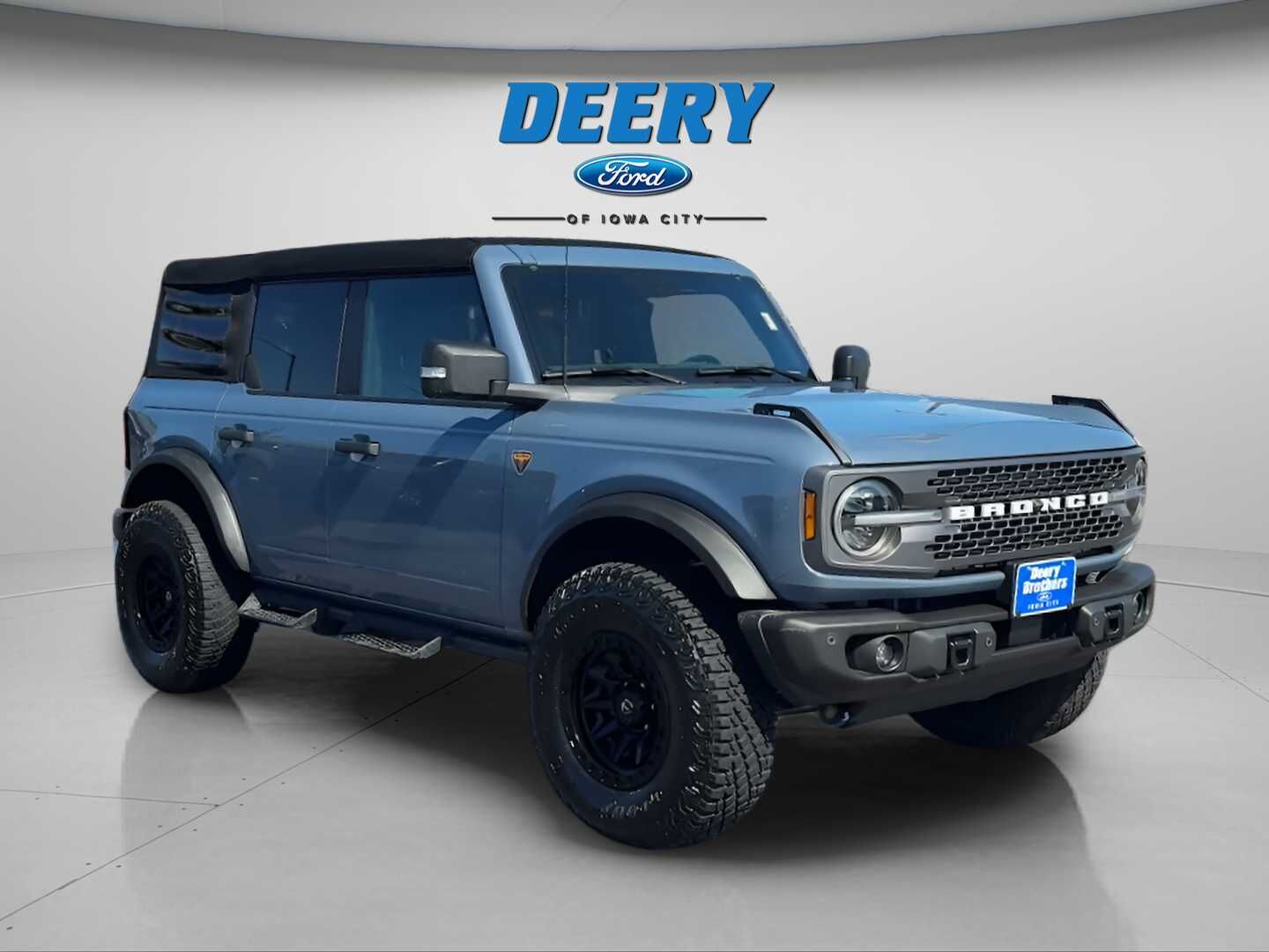 2023 FORD Bronco