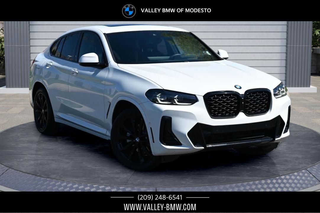 2023 BMW X4