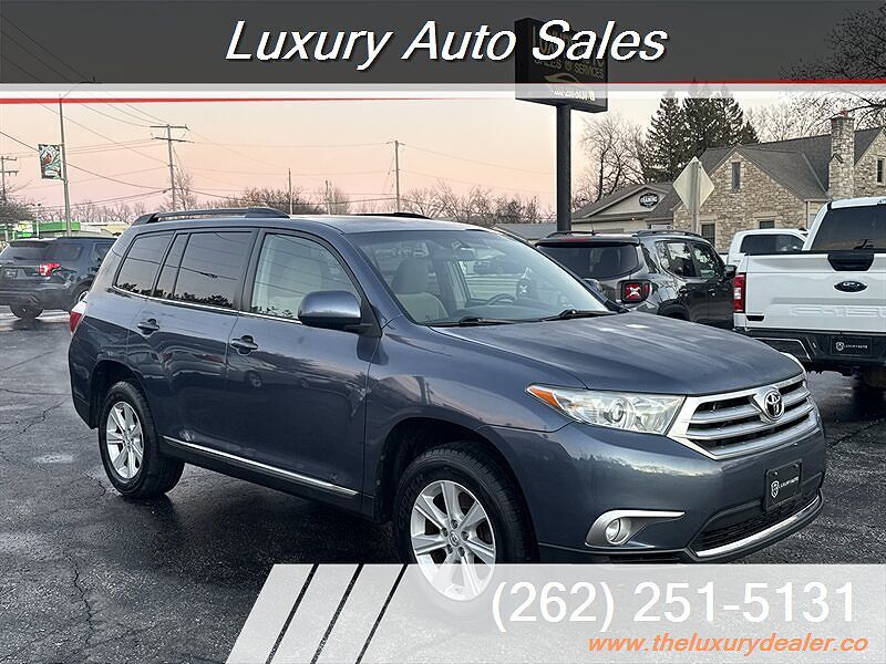 2013 TOYOTA Highlander