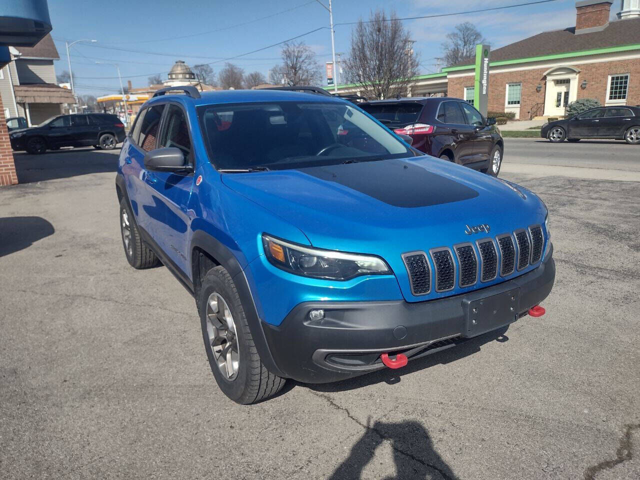 2019 JEEP Cherokee