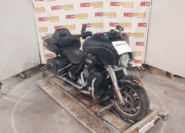 2016 HARLEY DAVIDSON FLHTCU / Electra Glide Ultra Classic