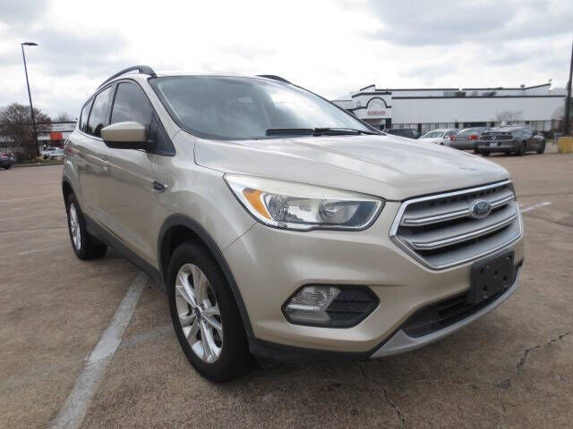 2018 FORD Escape