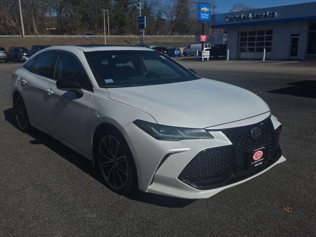 2019 TOYOTA Avalon