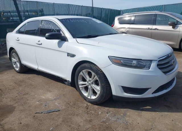 2016 FORD Taurus