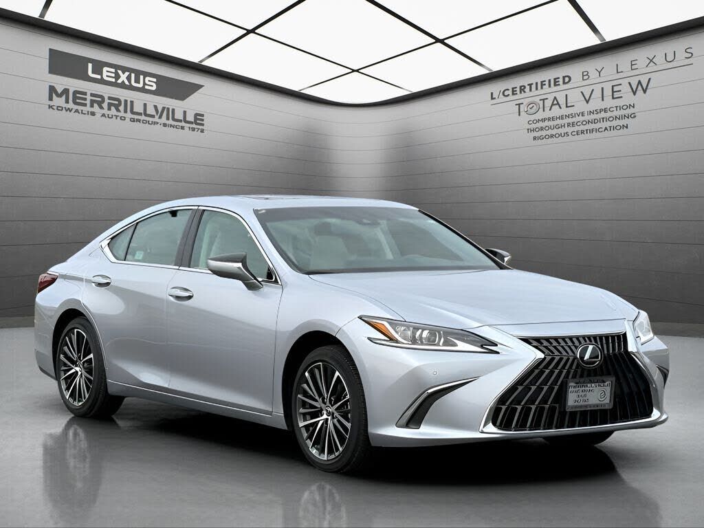 2025 LEXUS ES