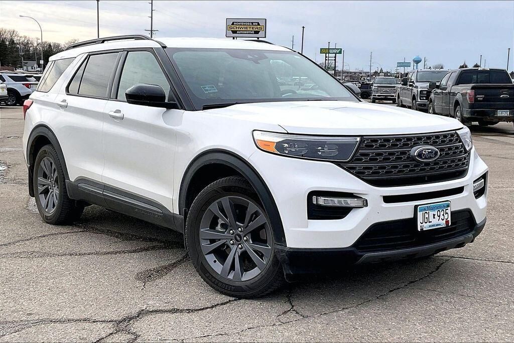 2022 FORD Explorer