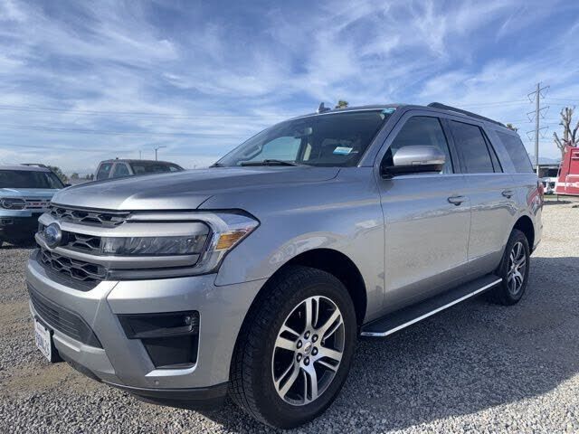 2022 FORD Expedition