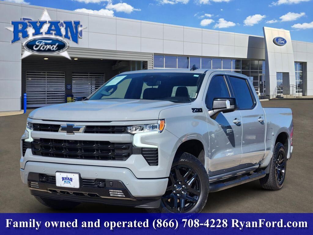 2025 CHEVROLET Silverado