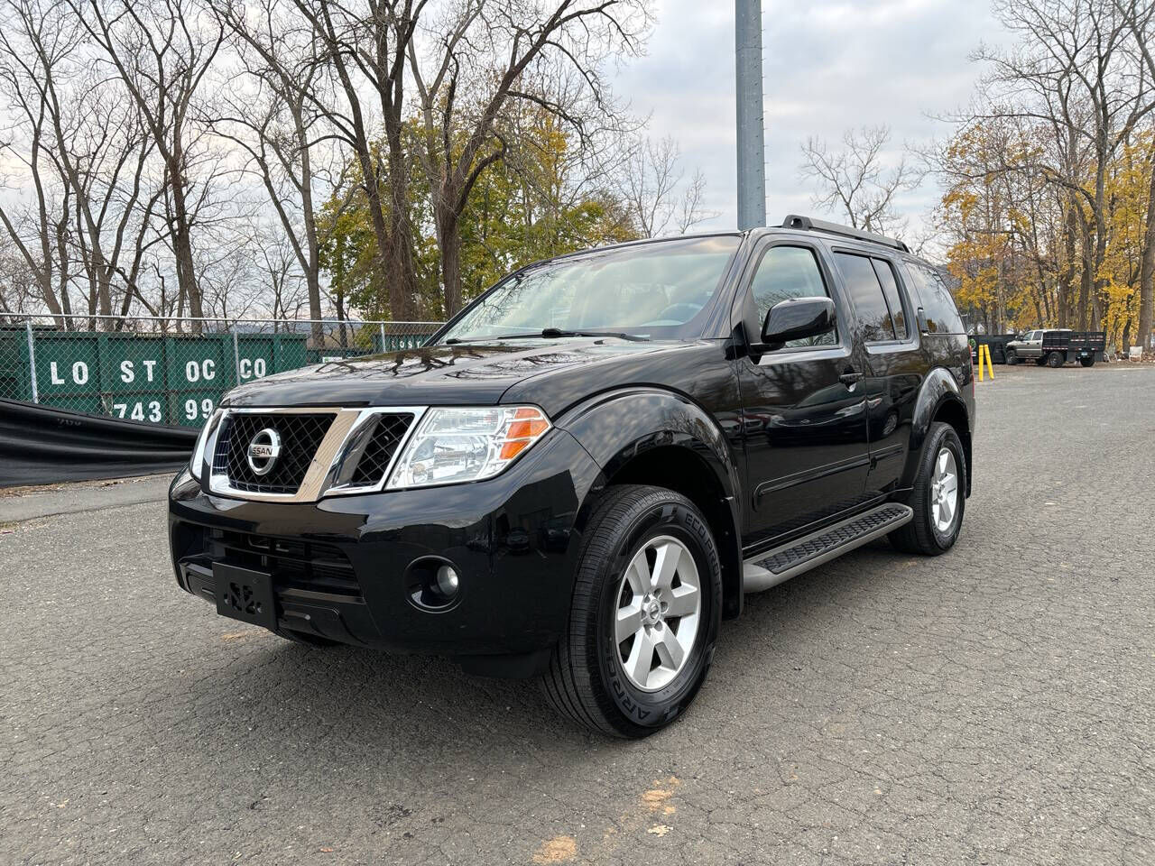 2012 NISSAN Pathfinder