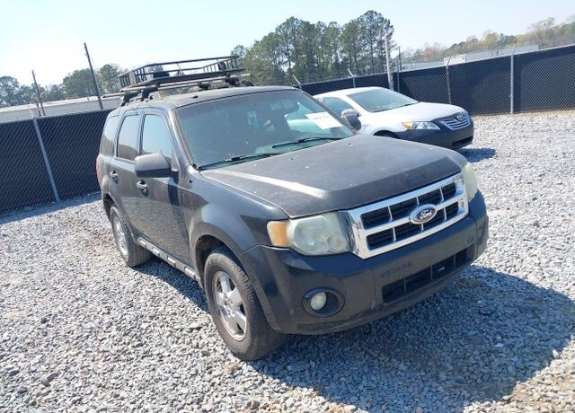 2011 FORD Escape