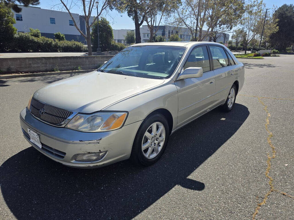 2000 TOYOTA Avalon
