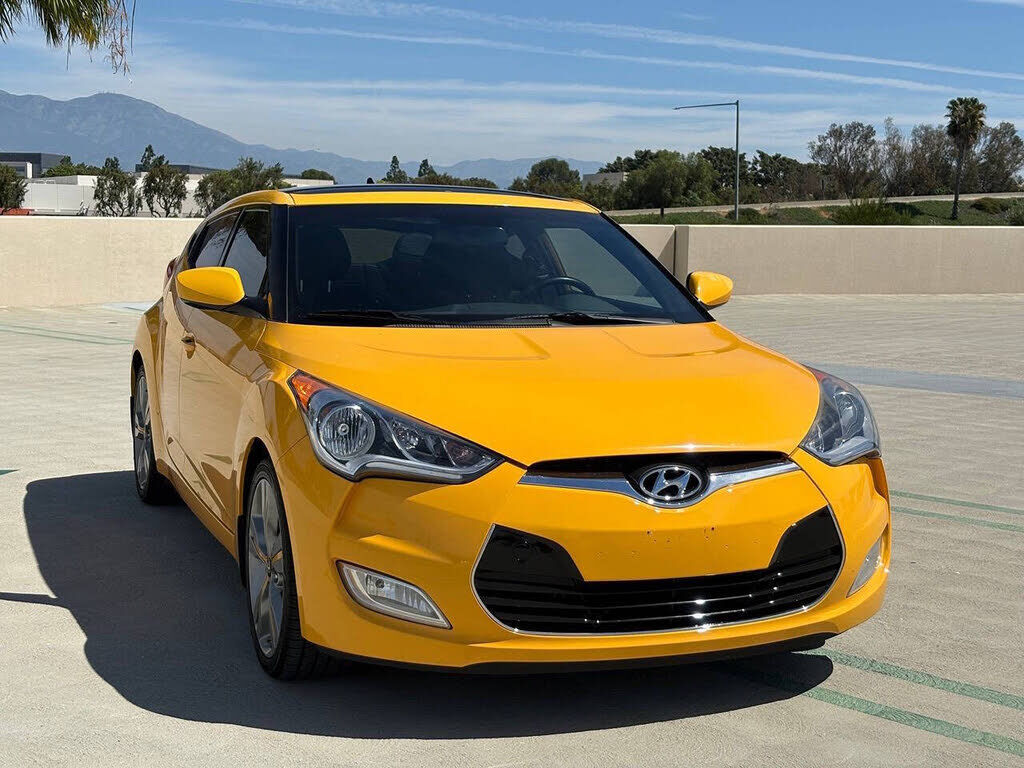 2016 HYUNDAI Veloster