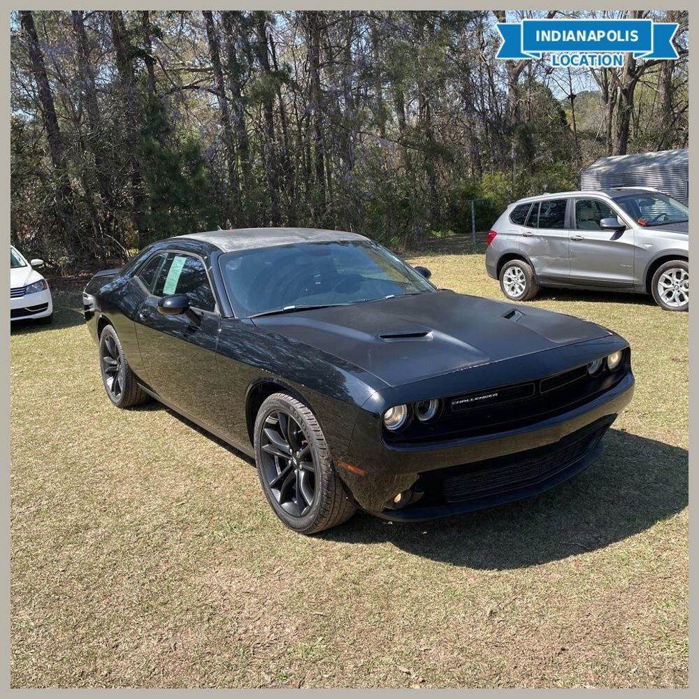 2017 DODGE Challenger